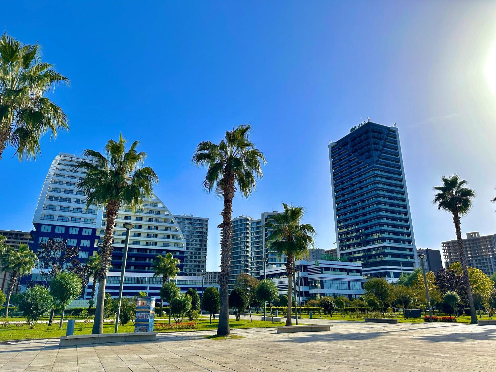 Batumi Boulevard Resort エクステリア 写真