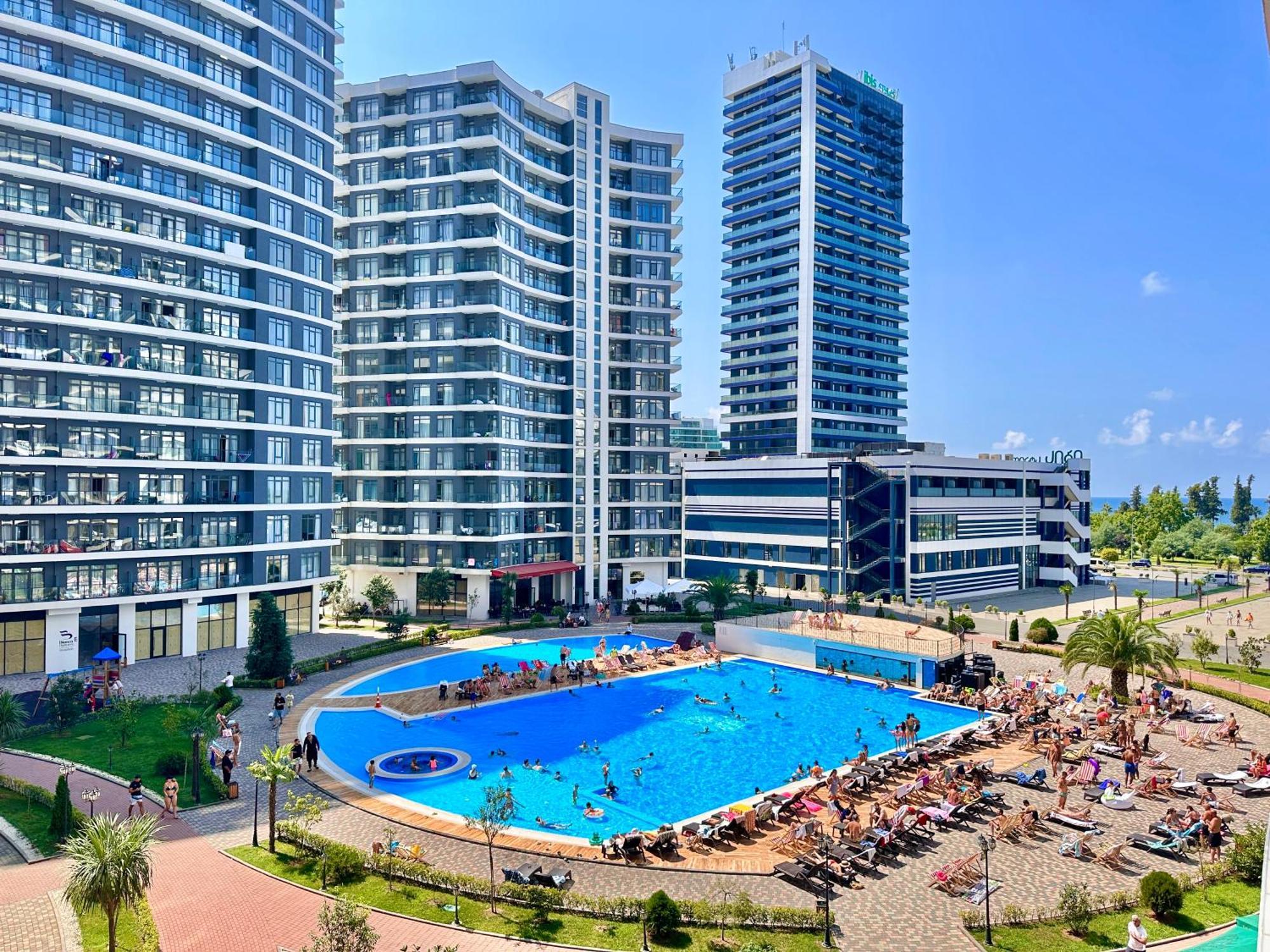 Batumi Boulevard Resort エクステリア 写真