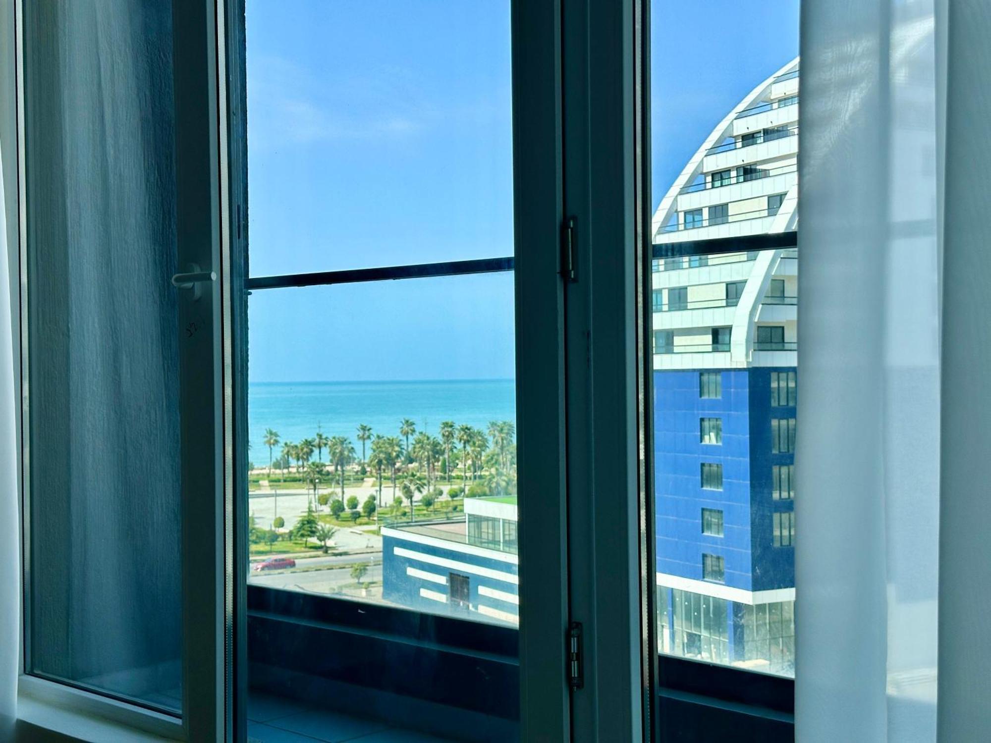 Batumi Boulevard Resort エクステリア 写真
