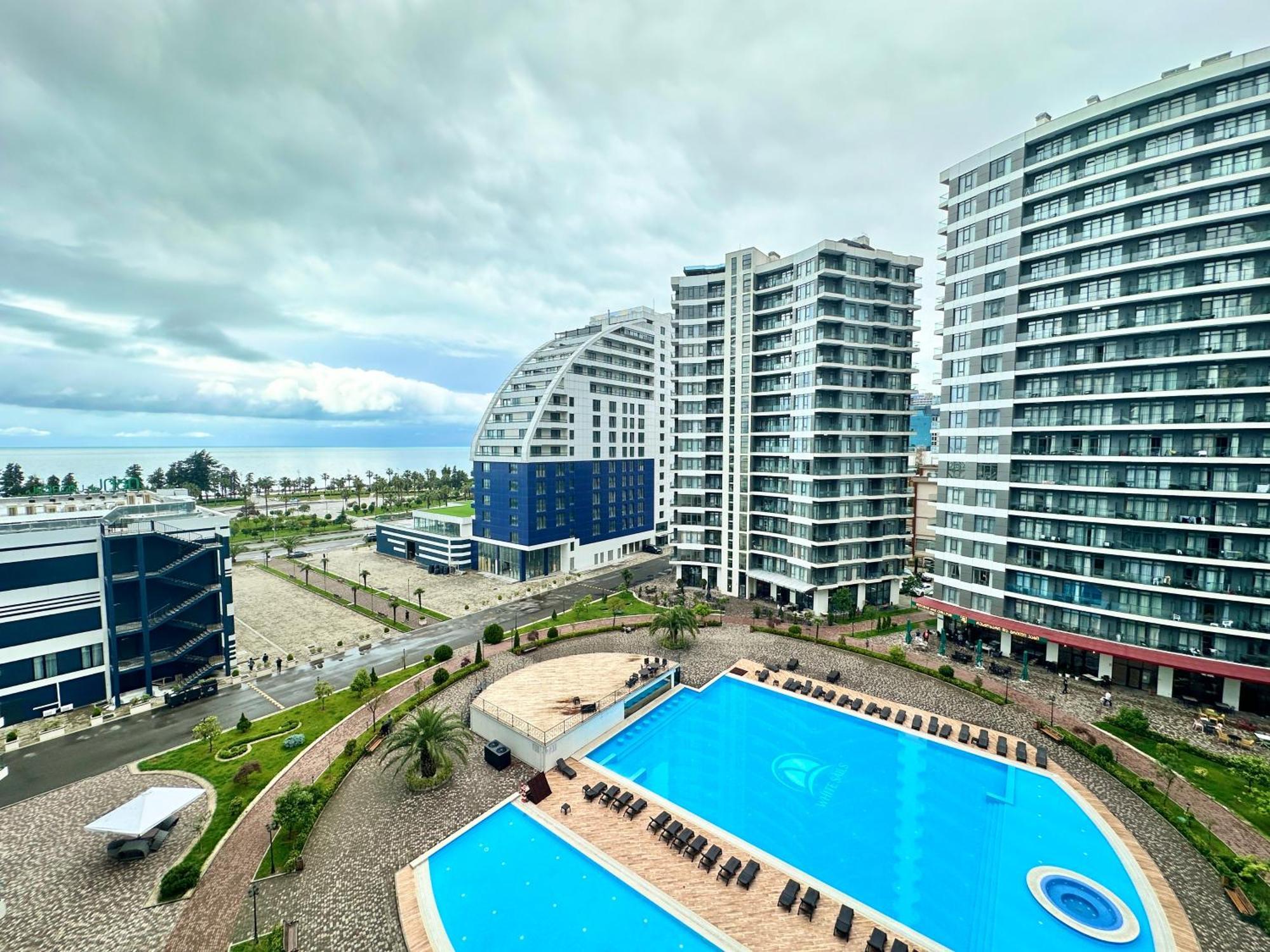 Batumi Boulevard Resort エクステリア 写真