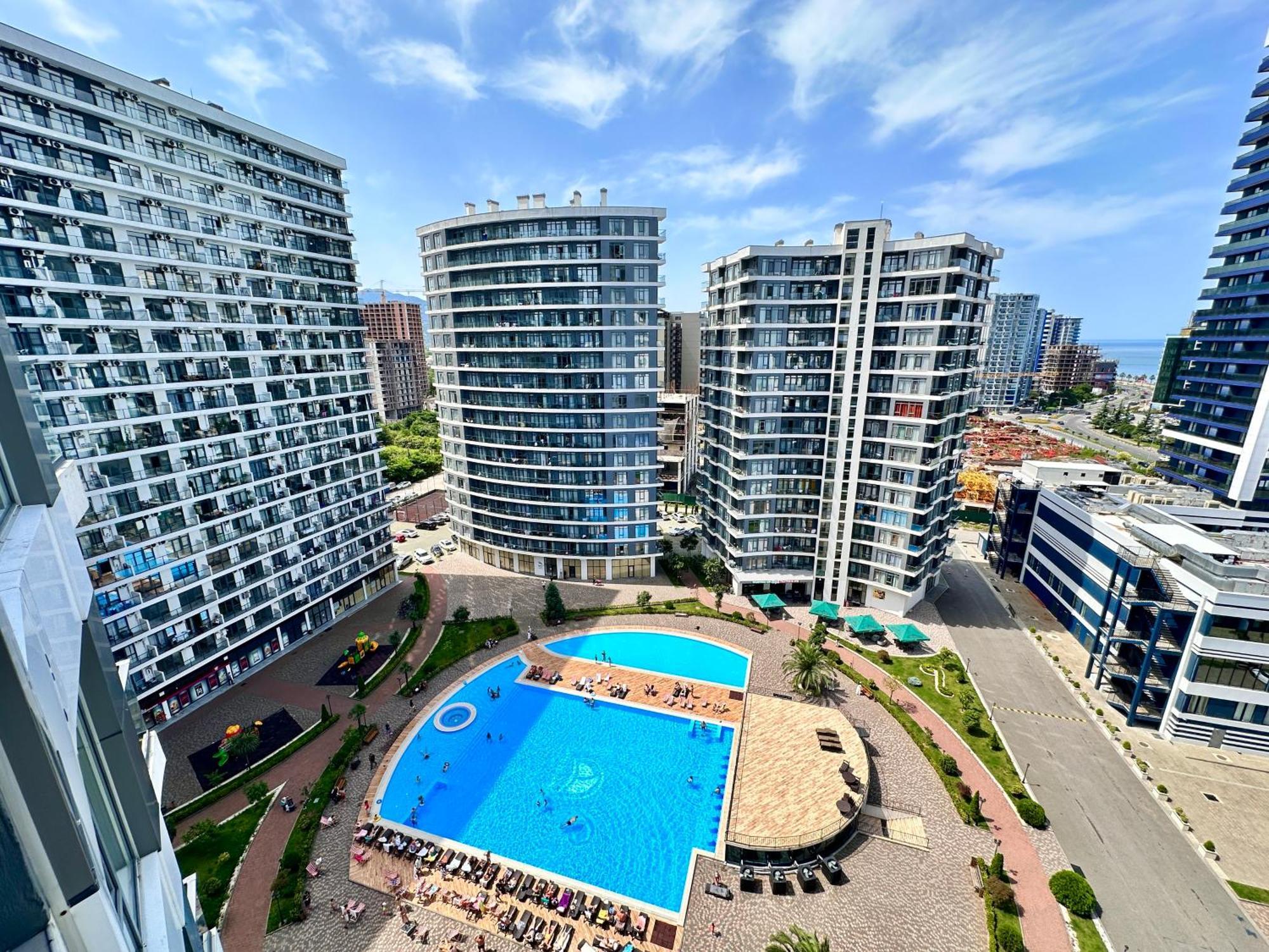 Batumi Boulevard Resort エクステリア 写真