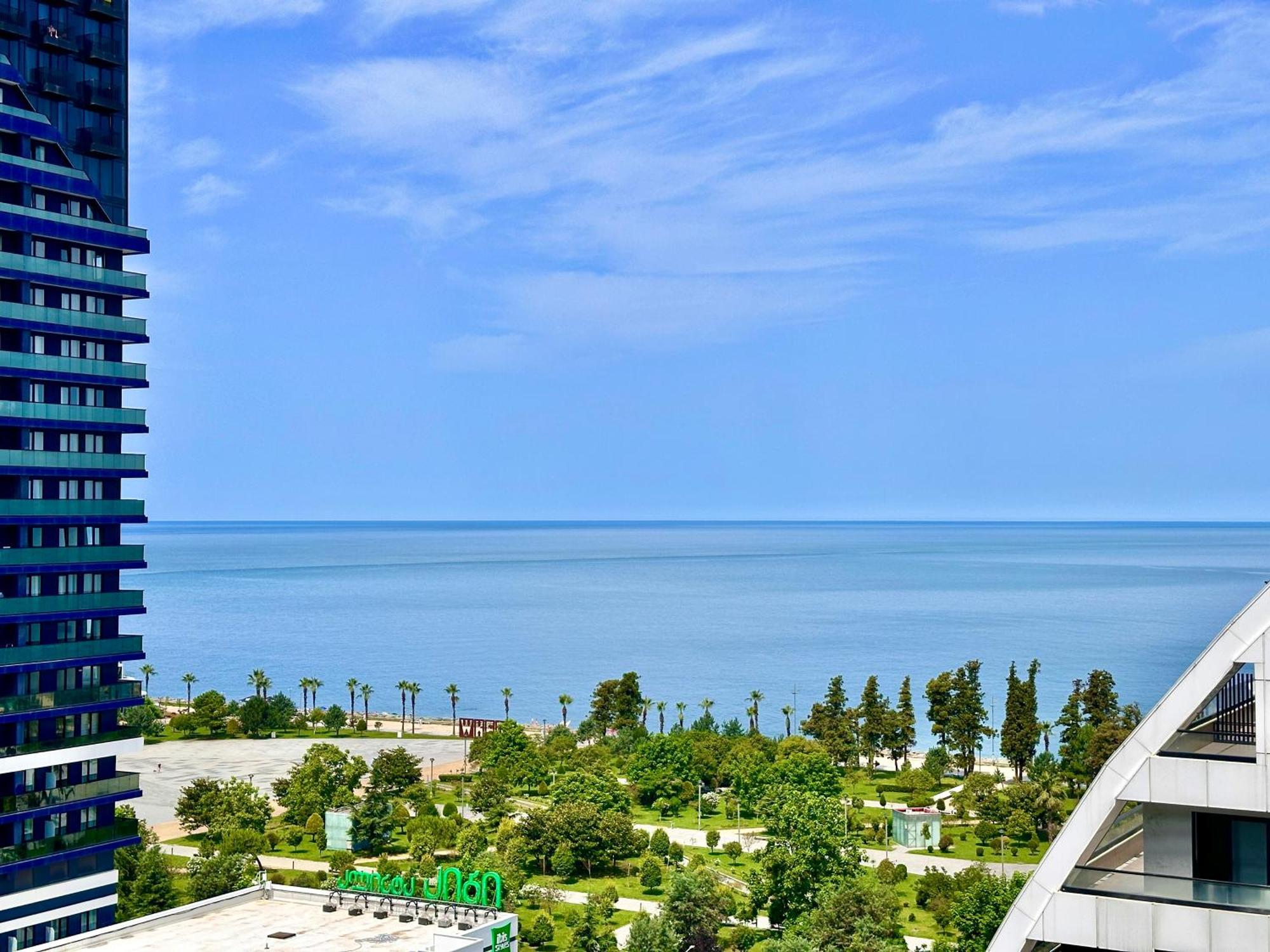 Batumi Boulevard Resort エクステリア 写真